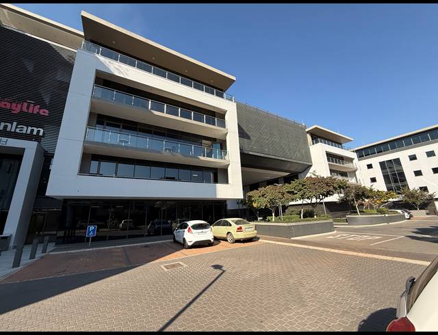 433M² OFFICE TO LET IN PARKTOWN